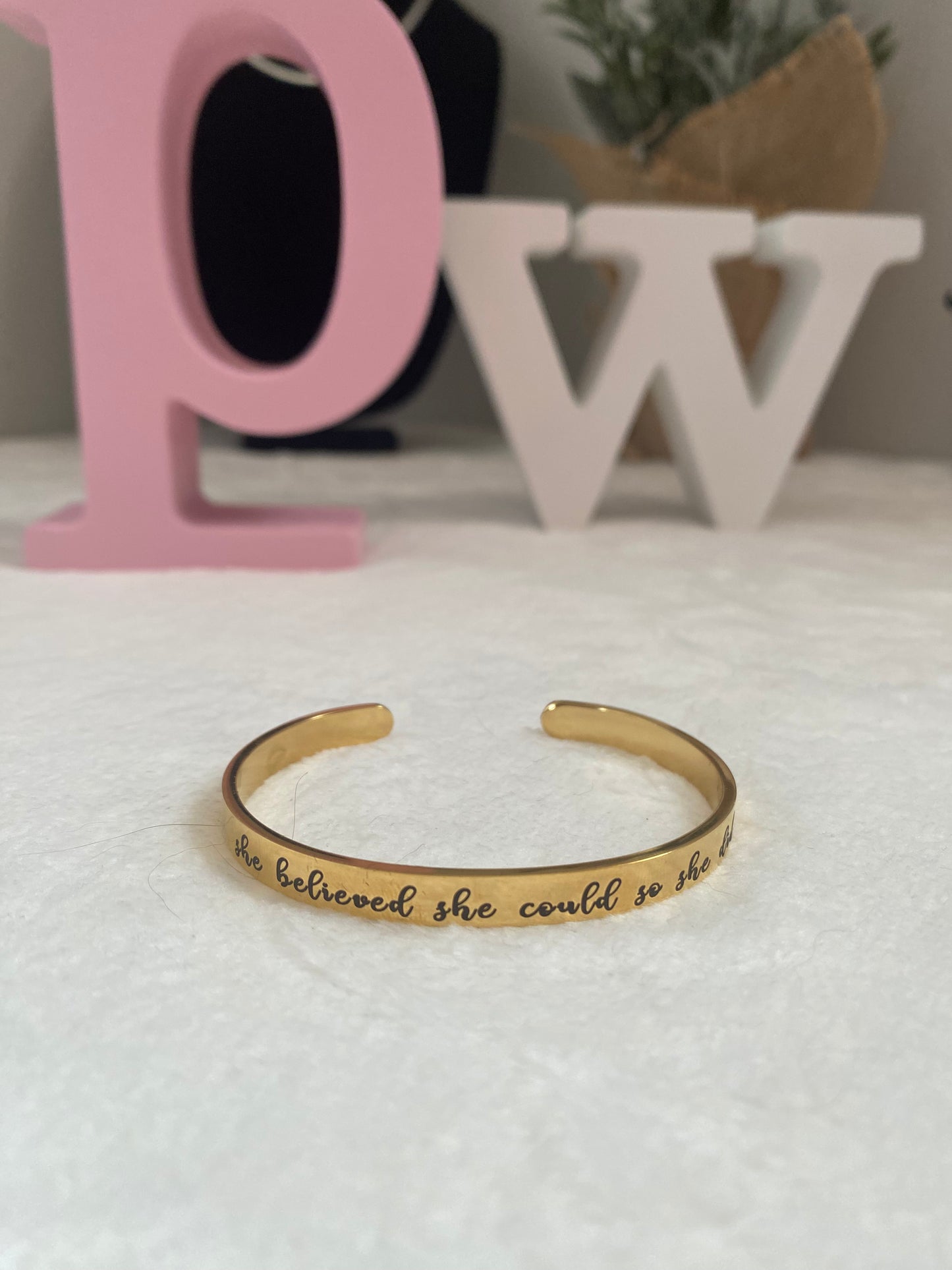 She believed she could .. ( gold)